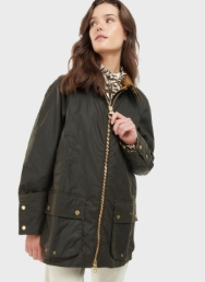 المواد والخامات في ملابس Barbour Kuwait: تجربة المستهلك الواقعية