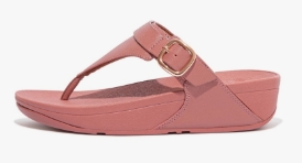 تجربتي مع صندل FitFlop في الكويت: راحة الموظف في كل خطوة